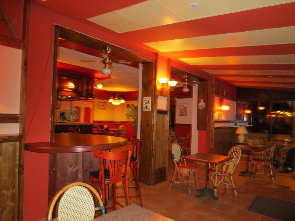 Hotellerie Du Centre Salies-du-Salat Bagian luar foto
