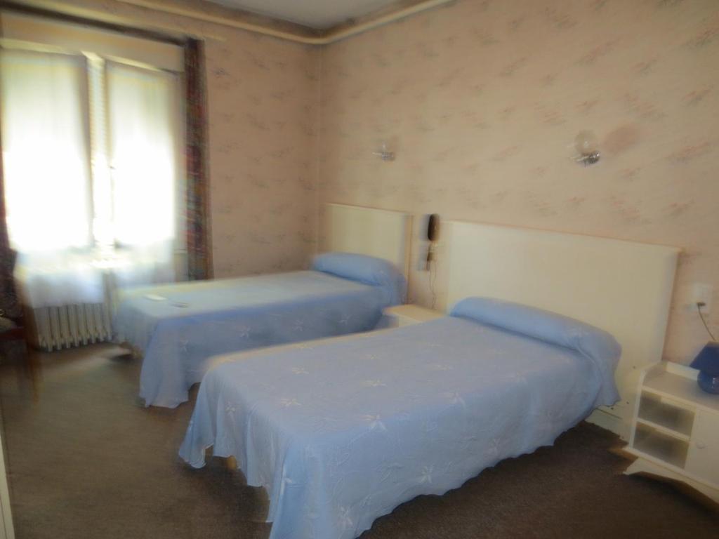 Hotellerie Du Centre Salies-du-Salat Bagian luar foto