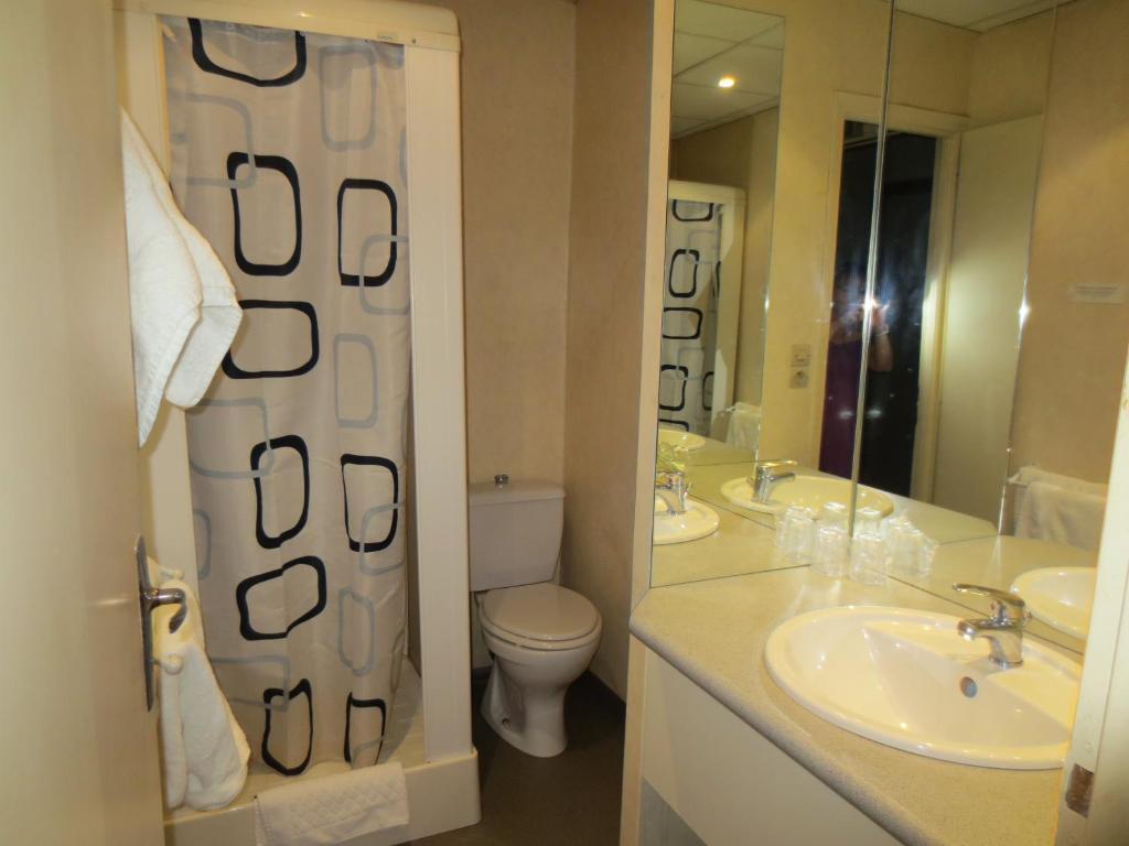 Hotellerie Du Centre Salies-du-Salat Bagian luar foto