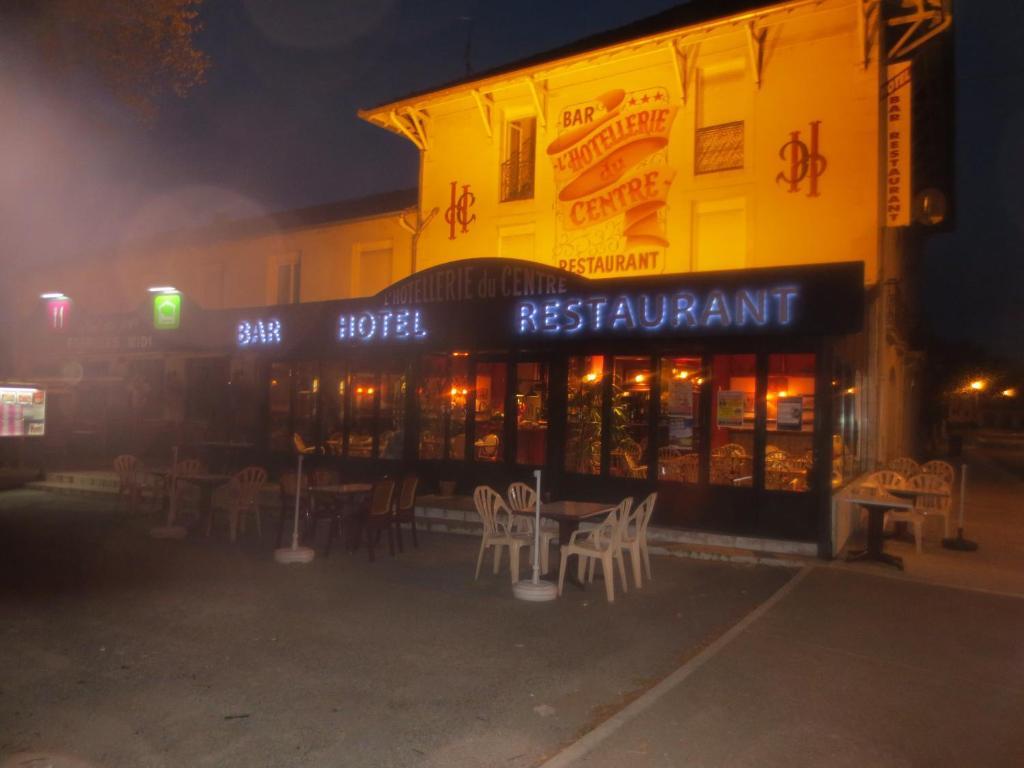 Hotellerie Du Centre Salies-du-Salat Bagian luar foto